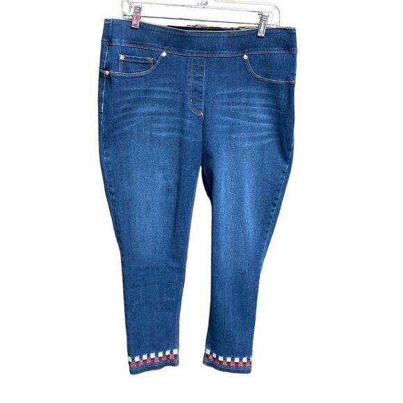 Peter Nygard 360 4Way Stretch Embroidered Crop Denim Size Large/14-16 - Picture 1 of 6